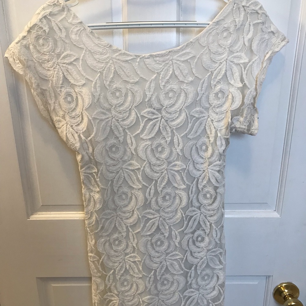 White lace dress